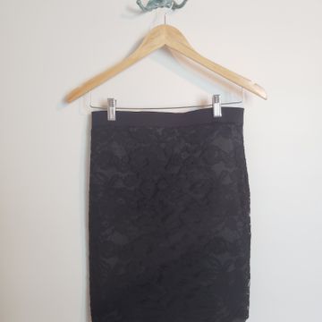 English Laundry - Bodycon skirts (Black, Grey)