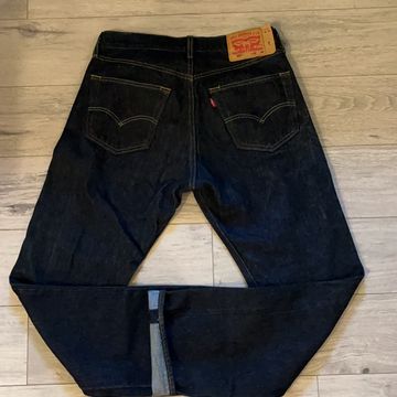 Levis - Straight fit jeans (Black)
