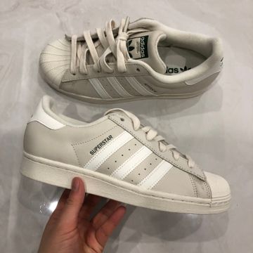 Adidas  - Sneakers (White, Beige)