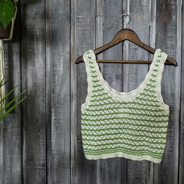 Divided - Crop tops (White, Green)