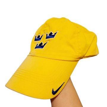 Nike  - Caps (Yellow)