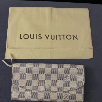 Louis Vuitton With Donald Twinkle Hoodie - Tagotee