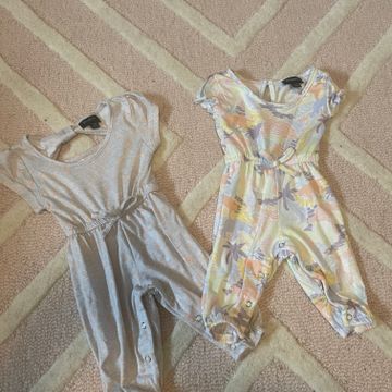 Picapino  - Clothing bundles (Orange, Lilac, Grey)