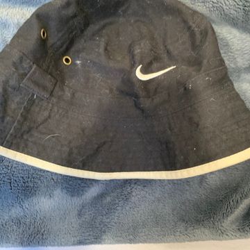 Nike - Hats (Black, Grey)