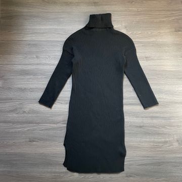 Unknown - Robes d'hiver (Noir)