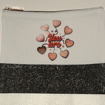 Non Branded  - Make-up bags (White, Pink)