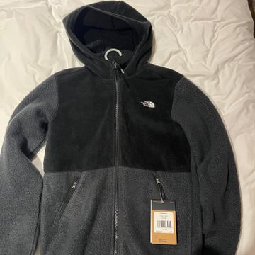 North Face Sweatshirts