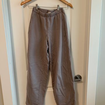 Aritzia - Wide-leg pants (Black, Grey, Beige)