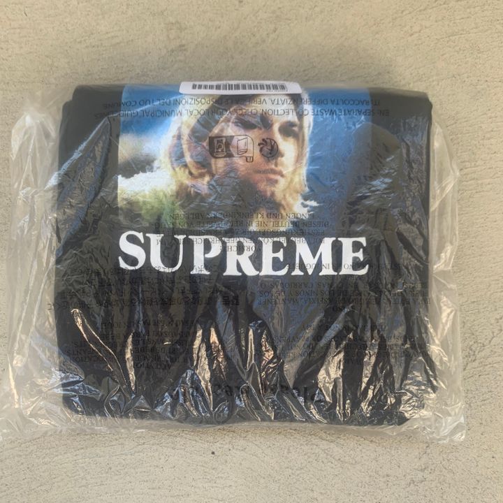 Supreme - Tops & T-shirts, T-shirts | Vinted