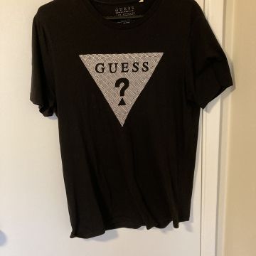 Guess - T-shirts (Black)