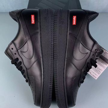 AIR FORCE 1 LOW SUPERME - Sneakers (Black)