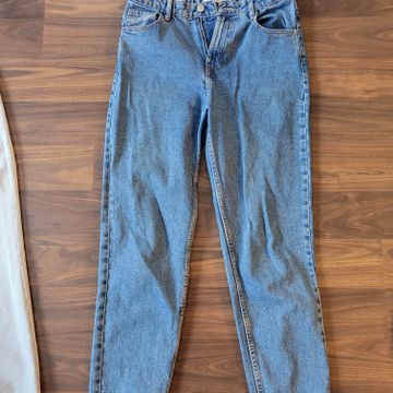 Zara - High waisted jeans