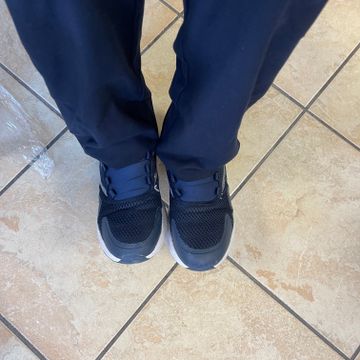Feet.com - Sneakers (Black)