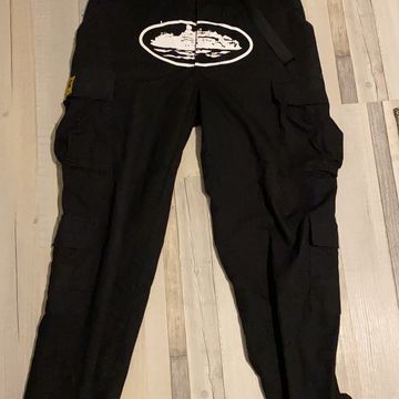 Corteiz Cargo Pants Black / Black | contifarma.pe