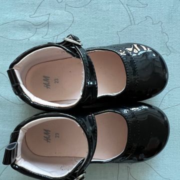 H&M - Dress shoes (Black)