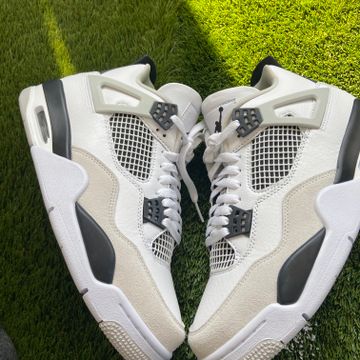 Jordan Nike  - Sneakers (White, Black)