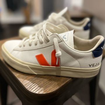 Veja - Sneakers (White)