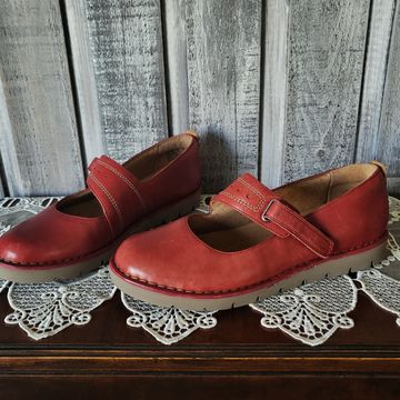 Clarks - Loafers (Red)