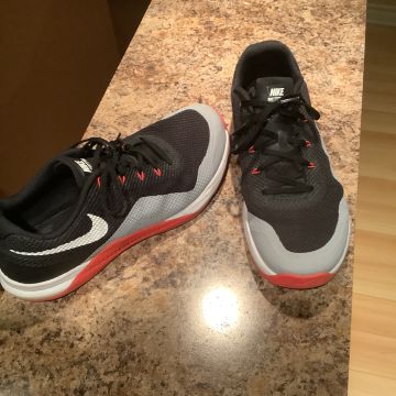 Nike training  - Running (Black, Orange, Grey)