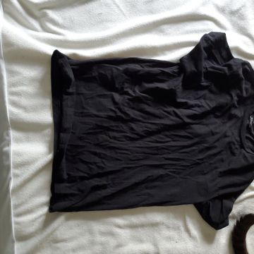 H&M - T-shirts (Black)