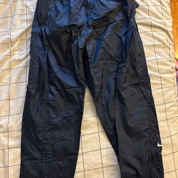 Nike black and blue vintage parachute pants  - Depop