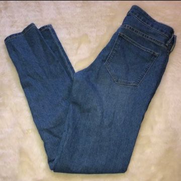Source Unknown  - Skinny jeans (Denim)