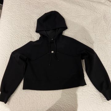 Lululemon, crop hoodie, get centred - Hoodies & Sweatshirts (Black)