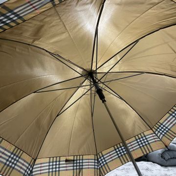 UMB001 - Umbrellas (Black, Brown)