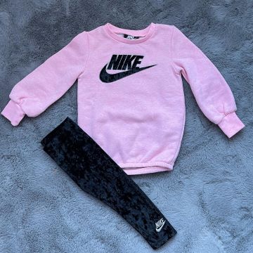 Nike  - Sportswear (Black, Pink)