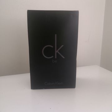 Calvin Klein  - Perfume
