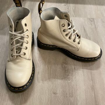 Doc Martens - Lace-up boots (Beige)