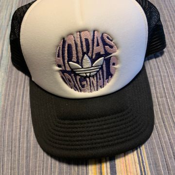 Adidas  - Caps (White)
