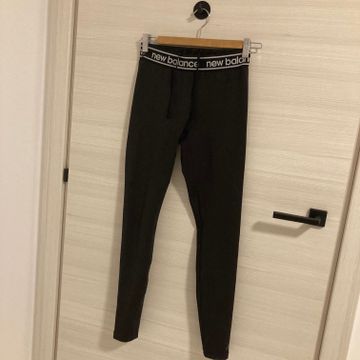 New balance - Pantalons & leggings (Noir)