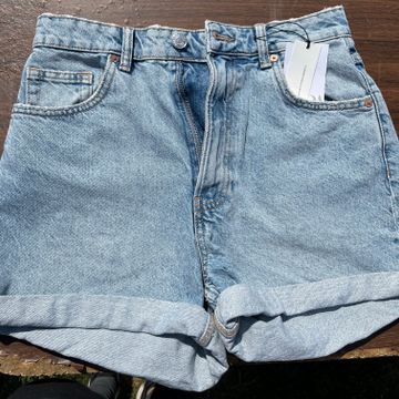 Zara - Shorts en jean (Bleu)
