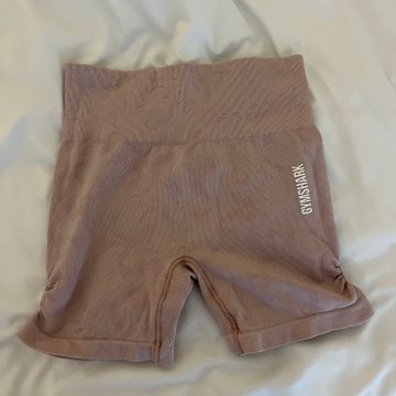 gymshark - Shorts (Pink)