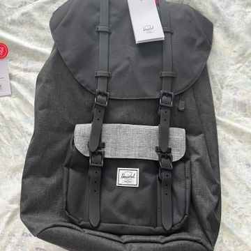 Herschel - Backpacks (Black)