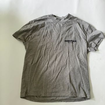 Fear Of God Essentials  - T-shirts (Grey)