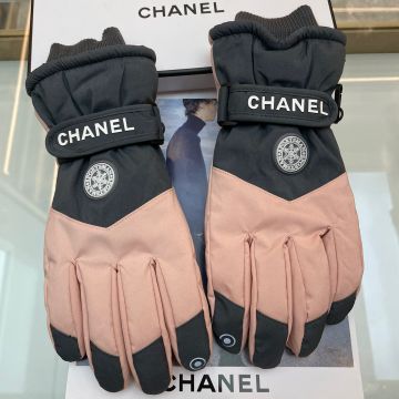 Chanel - Gloves & Mittens (Pink)