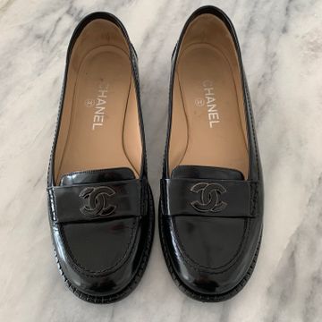 Chanel - Loafers (Noir)