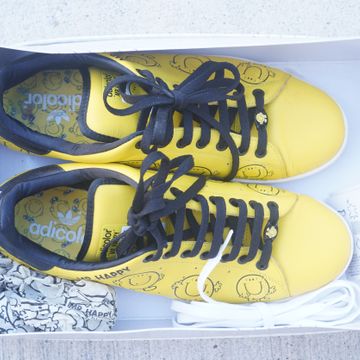 Adidas - Sneakers (Black, Yellow)