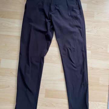 Lululemon - Tailored pants (Black)