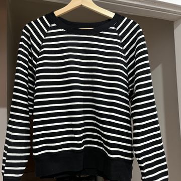 Old Navy - Long sleeved T-shirts (White, Black)