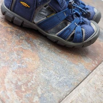 Keen - Sandals & Flip-flops (Blue, Denim)