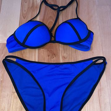 Ardène - Bikinis & tankinins (Black, Blue)