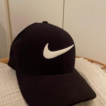Nike - Caps (Black)