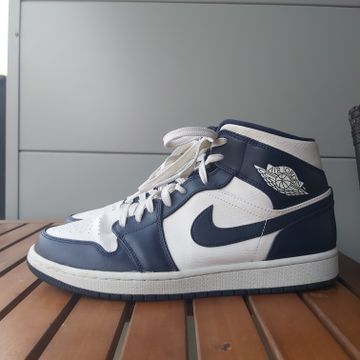 Jordan - Sneakers (Blanc, Bleu, Or)