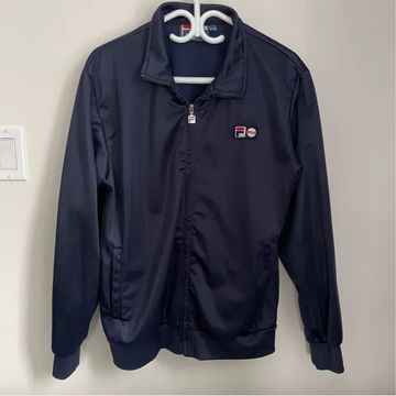 Fila on sale windbreaker black