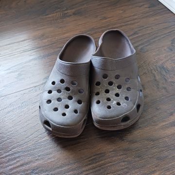 Crocs - Sandals (Brown)
