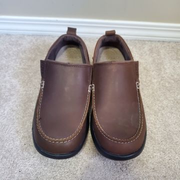 Crocs - Loafers & Slip-ons (Black, Brown, Grey)
