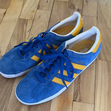 Adidas - Sneakers (Blue)